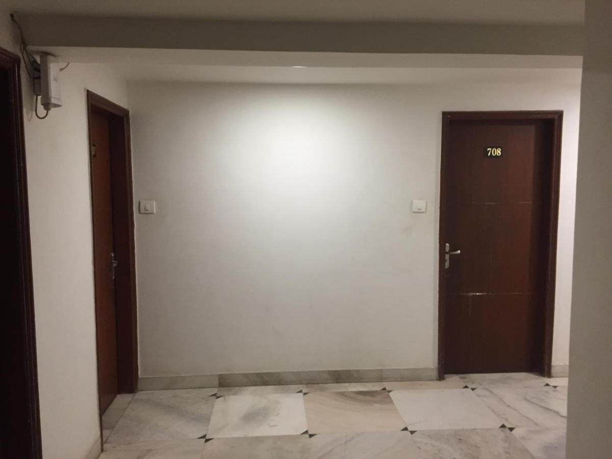Hotel Apex Ahmedabad Exterior photo