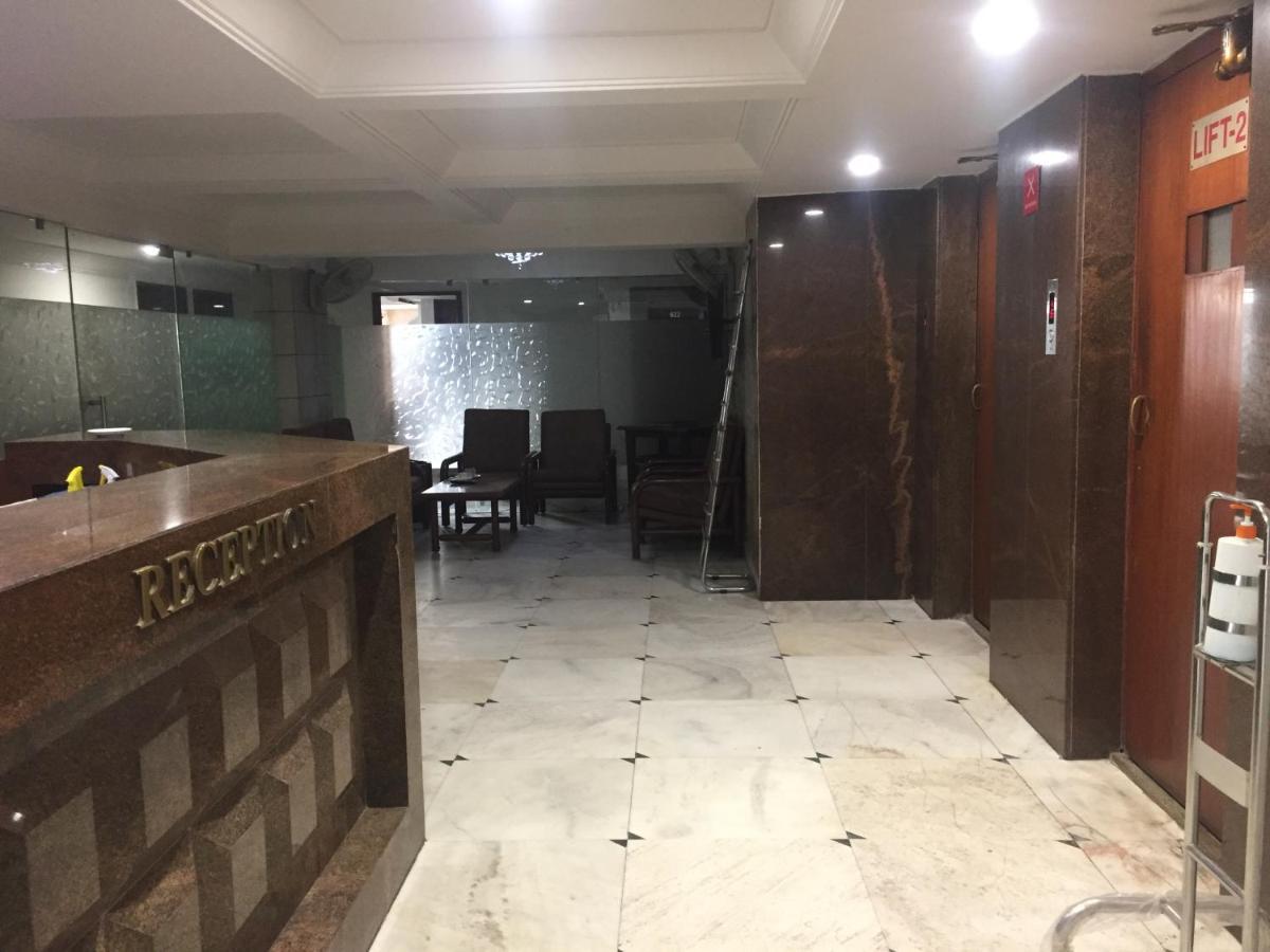 Hotel Apex Ahmedabad Exterior photo