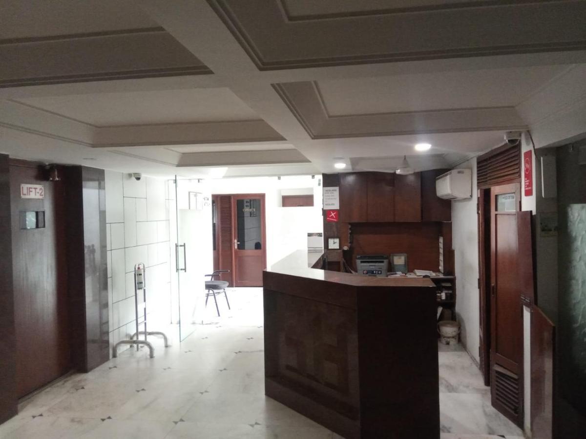 Hotel Apex Ahmedabad Exterior photo