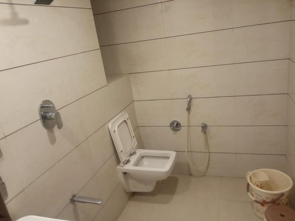 Hotel Apex Ahmedabad Exterior photo